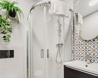 Shortstaypoland Kazimierza Wielkiego - Warsaw - Bathroom