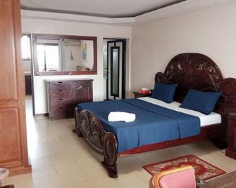 Kakatar Family Residence , Yoff - Dakar - Habitación