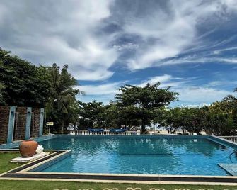 Chateau By The Sea - Lapu-Lapu City - Pool