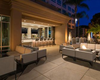 DoubleTree by Hilton San Diego/Del Mar - San Diego - Edificio