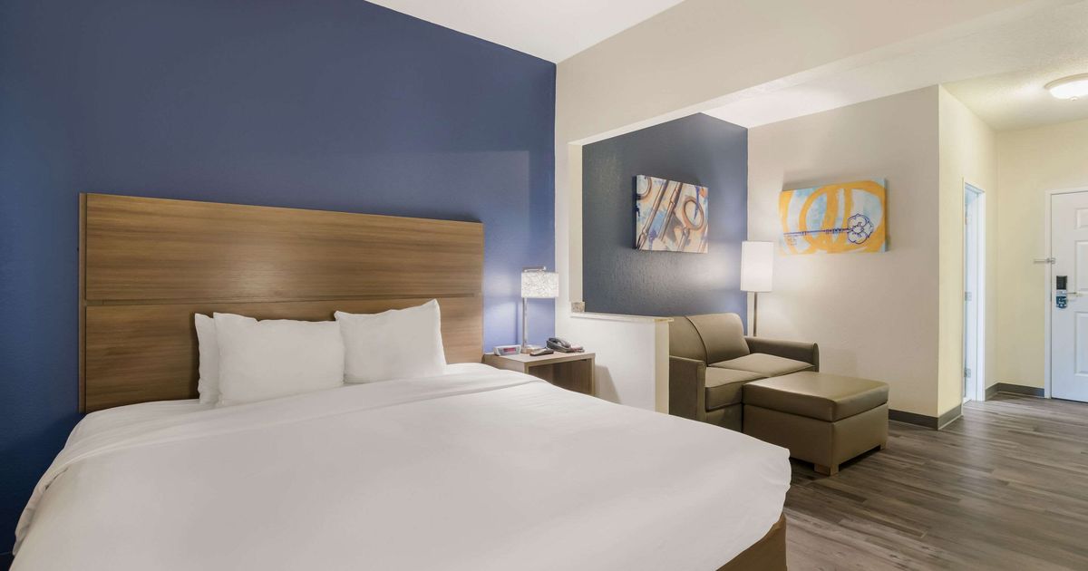 MainStay Suites Joliet I80 from 69. Joliet Hotel Deals & Reviews KAYAK