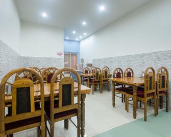 OYO High Range Inn - Munnar - Restaurant