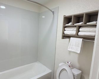 Spring Place Inn & Suites - Millington