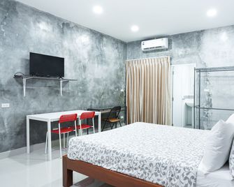 Guesthouse Phuket Airport - Sakhu