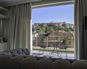 24K Athena Suites - Athens - Living room