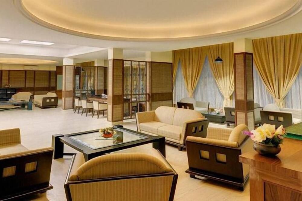 كلوب ماهيندرا جايسالمر - جايسالمر - غرفة معيشة