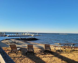 Kingsmill Water-View Studio, Minutes To Busch Gardens & Colonial Williamsburg! - Williamsburg - Playa