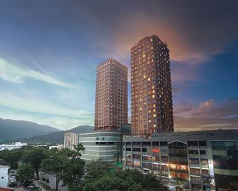 Berjaya Penang Hotel - George Town - Building