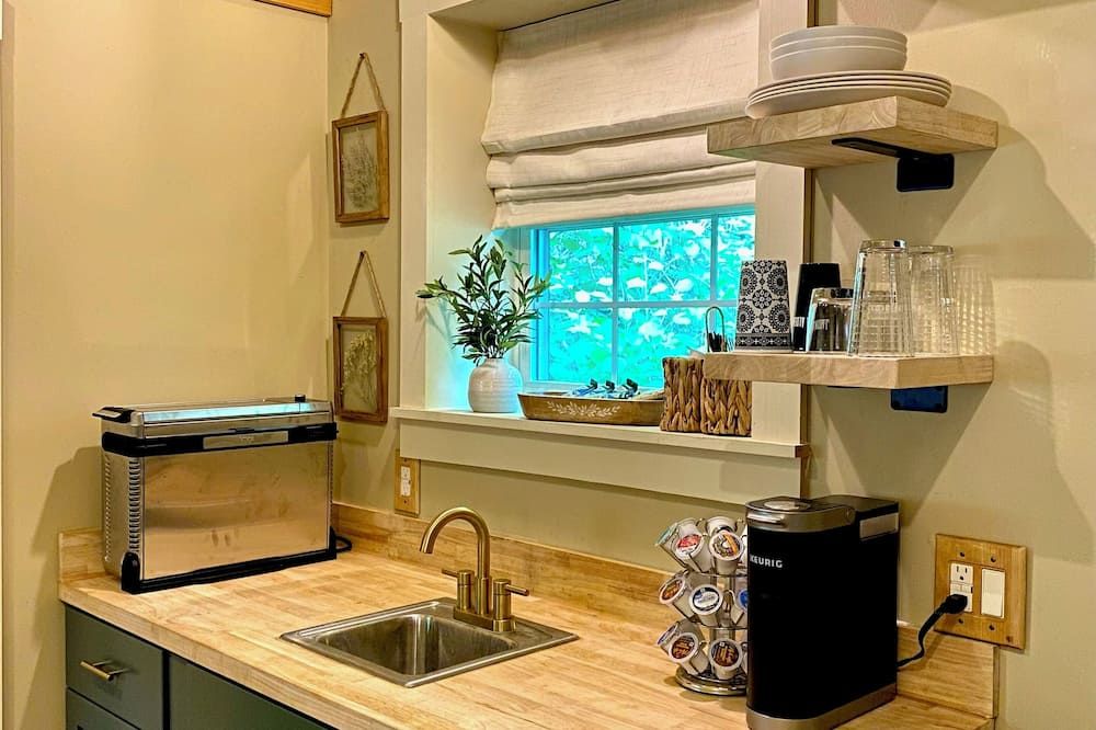 Charming Cottage Retreat in Lewistown – Sleeps 4 - Lewistown - Cocina