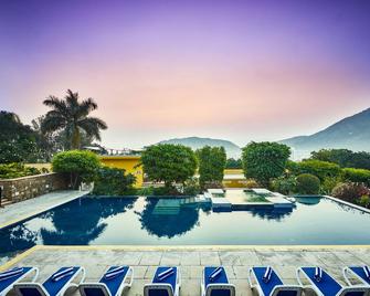 Club Mahindra Kumbhalgarh - Kelwāra - Pool