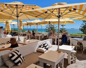Grand Beachside Retreat in secluded location with iconic restaurant on doorstep. - Swanbourne - Ristorante
