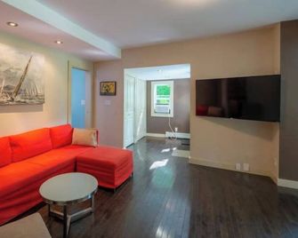 2 Unit house across from the hospital - Antigonish - Living room