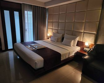 Collection O The Bangkok Cha Cha Suite - Bangkok
