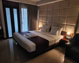 Collection O The Bangkok Cha Cha Suite - Bangkok