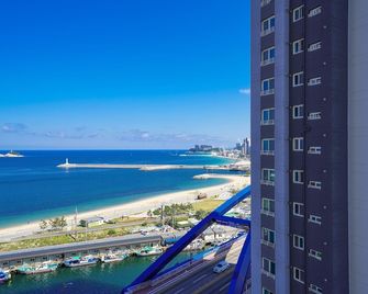 UH FLAT The Sokcho - Sokcho - Balcón
