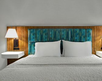 Hampton Inn & Suites Syracuse Dewitt - Syracuse - Ložnice