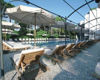 Hotel Greif - Lignano Sabbiadoro - Pool