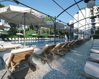 هوتل جريف - ليغنانو سابيادورو - حوض السباحة