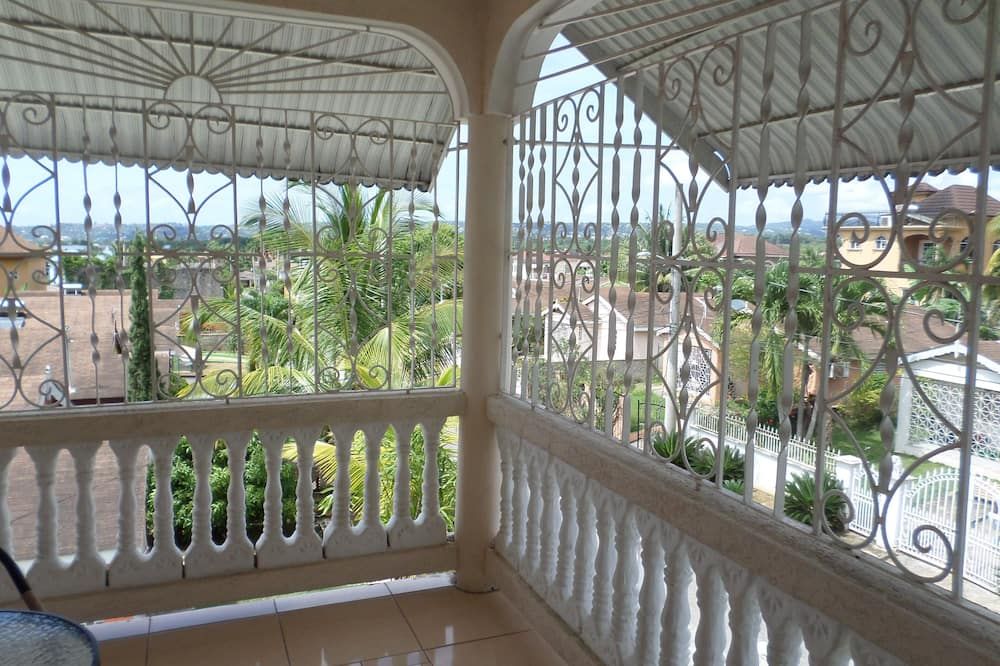 Leons Luxury Montego Bay Home - Montego Bay - Balcone