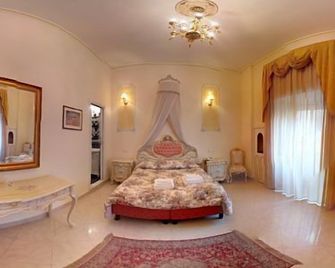 Imperial Rooms - Rome - Bedroom