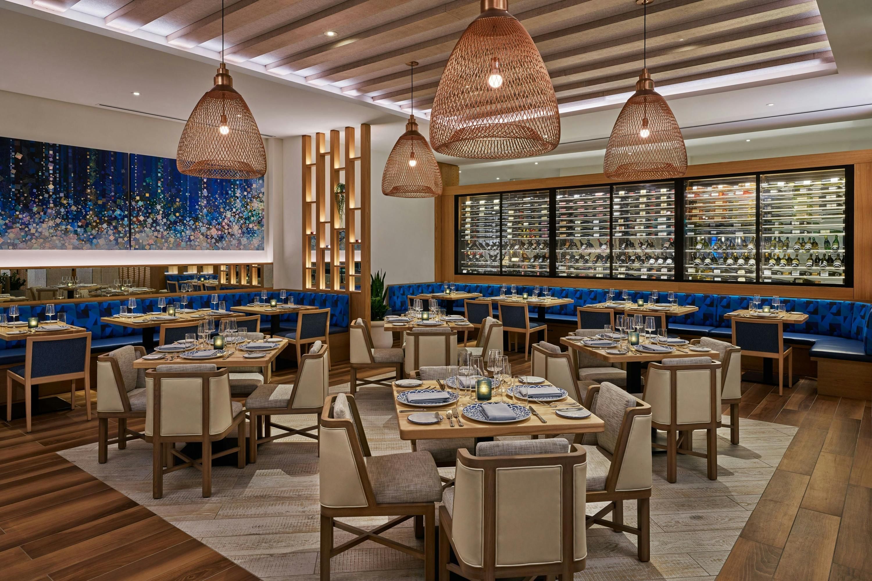 Walt Disney World Swan Reserve - Bay Lake - Restaurant