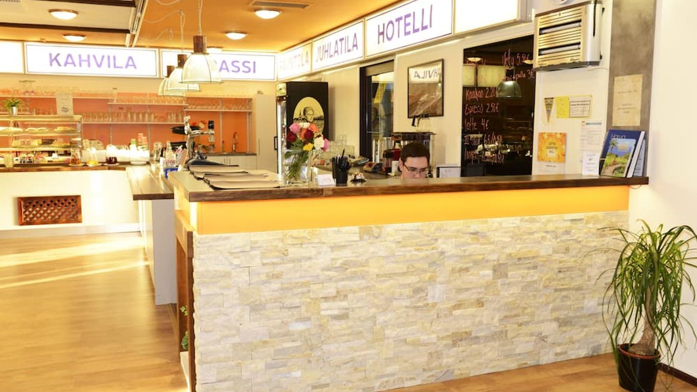 هوتلي سالبا