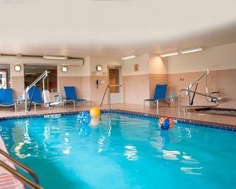TownePlace Suites by Marriott Des Moines Urbandale - Johnston - Pool
