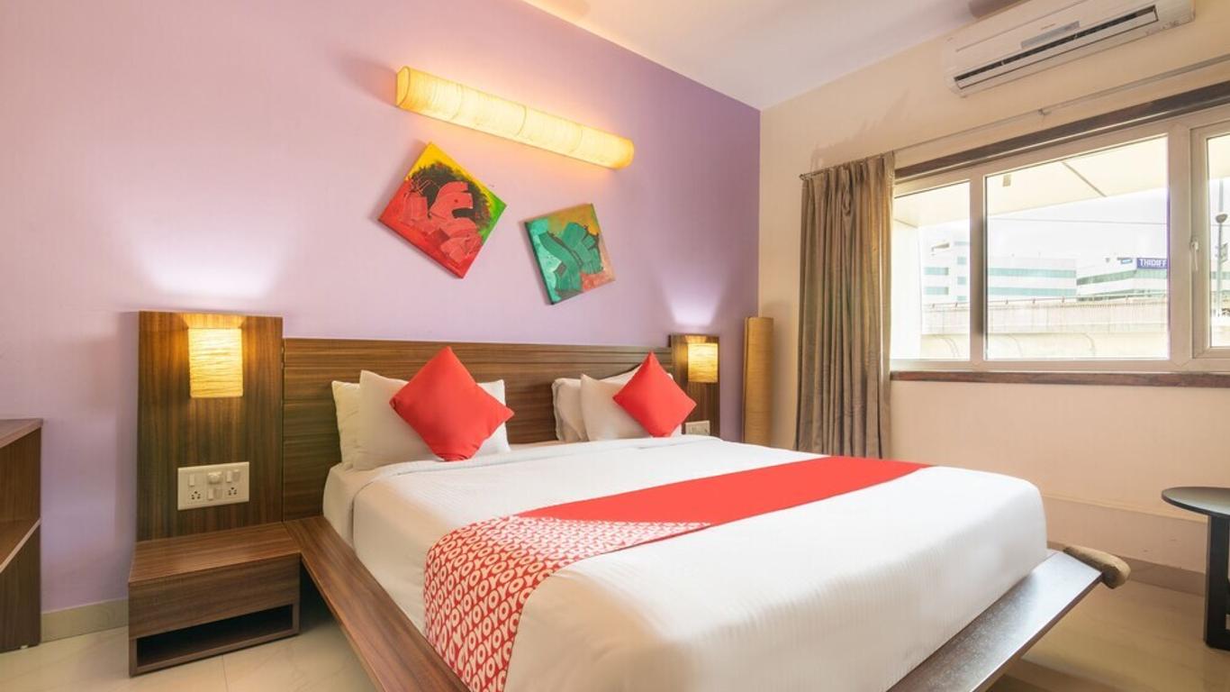 Capital O 14972 Hotel Ekaa