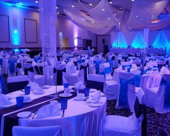 Victoria Inn Hotel and Convention Center Winnipeg - Winnipeg - Juhlasali