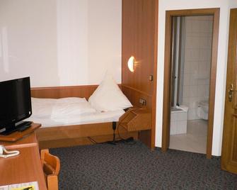 Hotel Hubertus Hamacher - Willich - Habitación