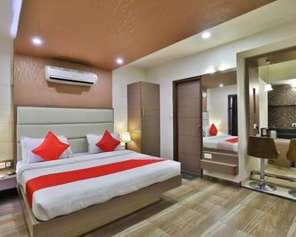 Presidency Studios Vadodara - Vadodara - Schlafzimmer