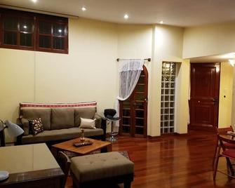 Entire Studio-Apartment De Luxe - Lima - Living room