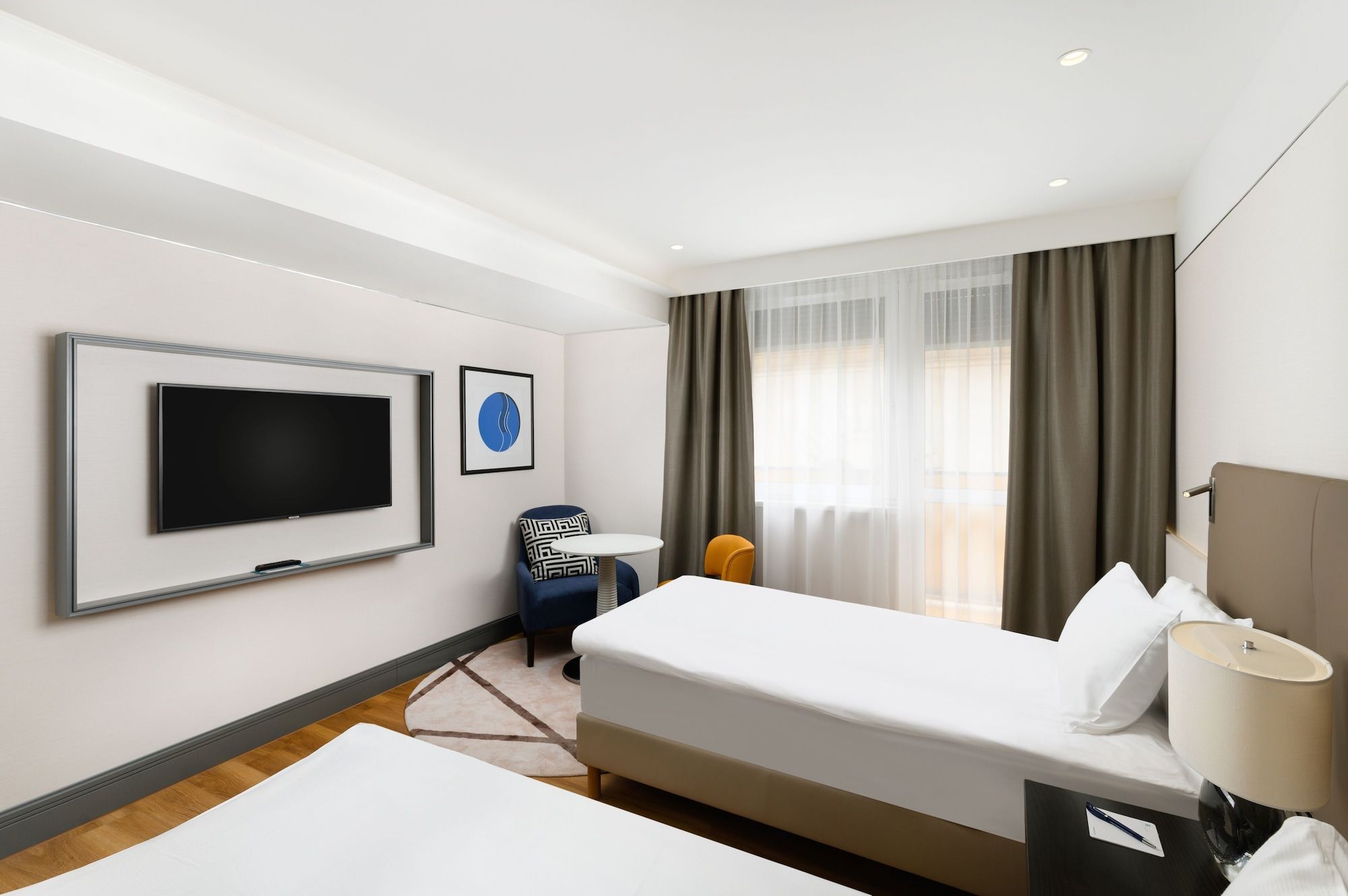 Bedroom view of Danubius Hotel Astoria City Center