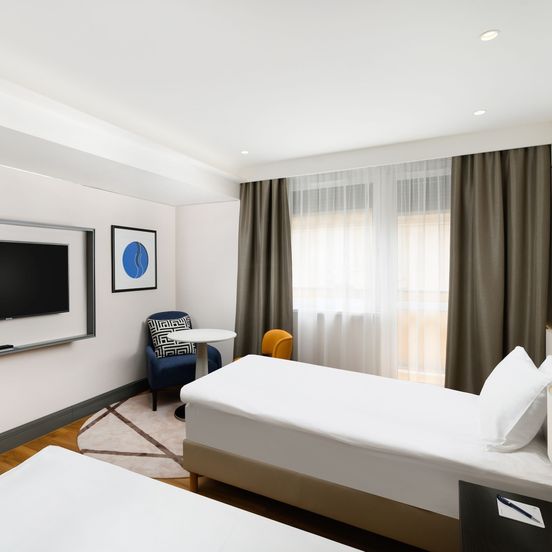 Bedroom view of Danubius Hotel Astoria City Center