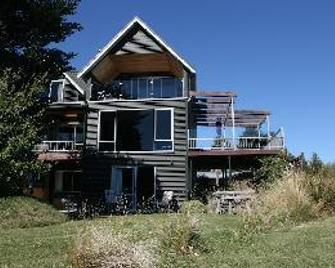 Marie Therese Apartment B&B - Lake Tekapo - Building