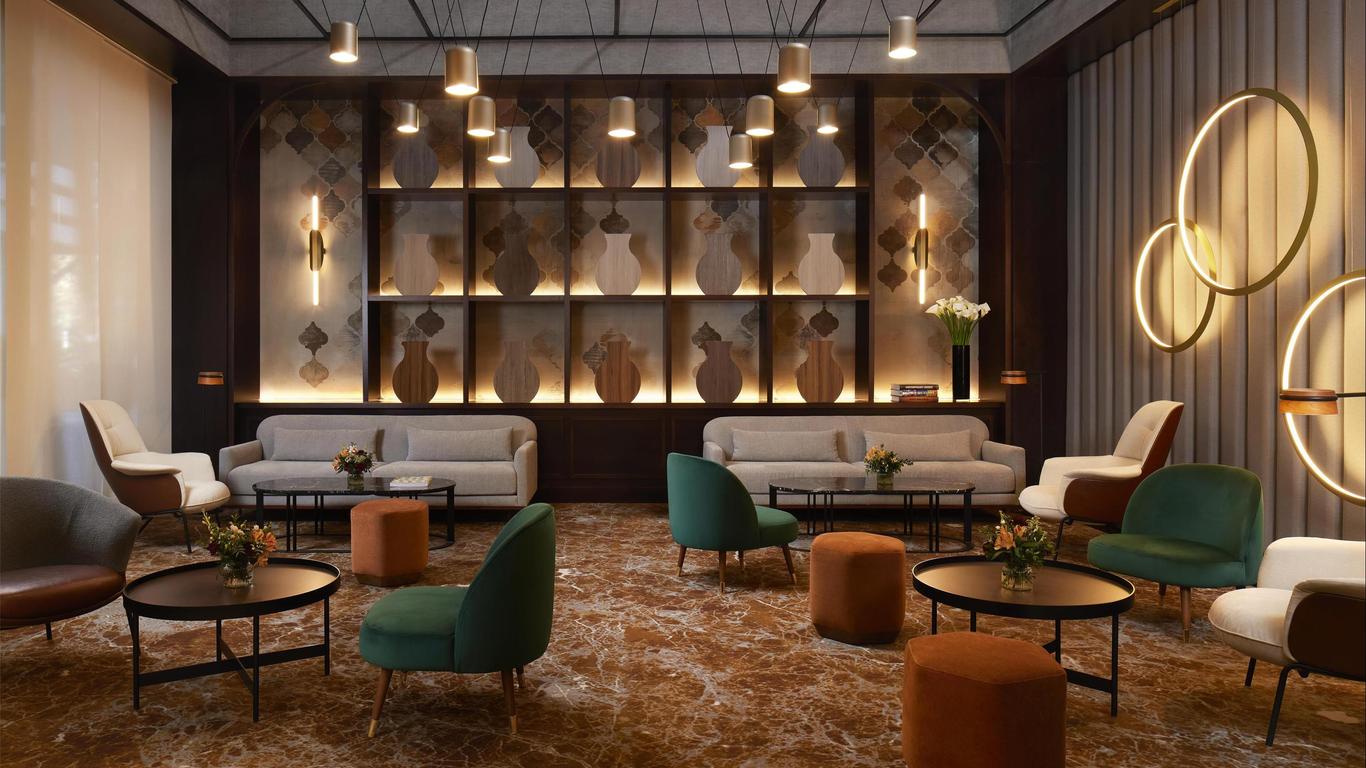 إن إتش كوليكشن سيفيلا