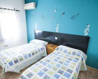 Hostal Restaurante Casti - Herreruela de Oropesa - Habitación