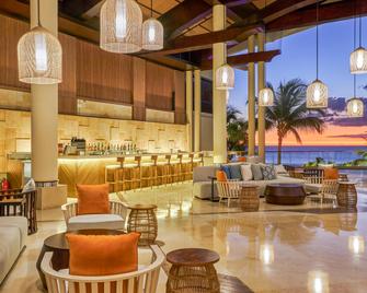 Intercontinental Mauritius Resort Balaclava Fort, An IHG Hotel - Balaclava - Bar