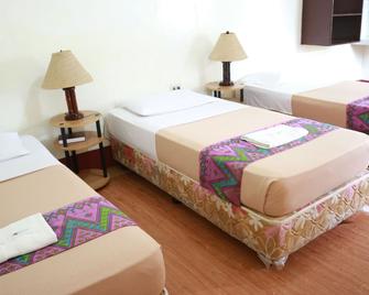 Cabua-an Beach Resort - Mambajao - Habitación