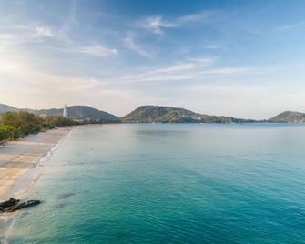 Andaman Beach Hotel Phuket - Handwritten Collection - Phuket - Strand