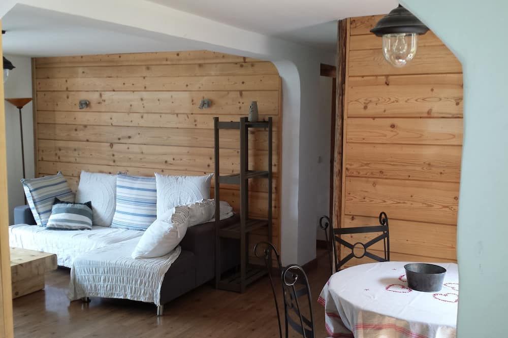 Cosy apartment in the village of Saint Bon Courchevel - شومباني-أون-فانواز - غرفة نوم