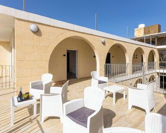Ta'Battista B&B with pool - Gozo - Xewkija - Balcón