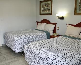 Budget Inn Jonesboro - Jonesboro - Bedroom