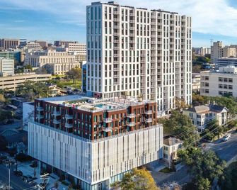 2bd/Austin - Full Kitchen, W/D, Balcony, Fire Pit! - Austin - Bygning