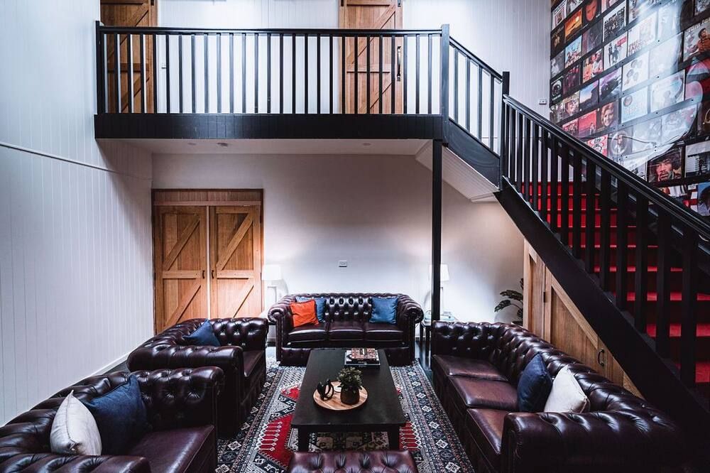 Union Street - Central Castlemaine Pad - Castlemaine - Вітальня