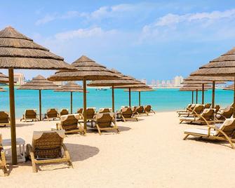 Dusit Doha Hotel - Doha - Beach