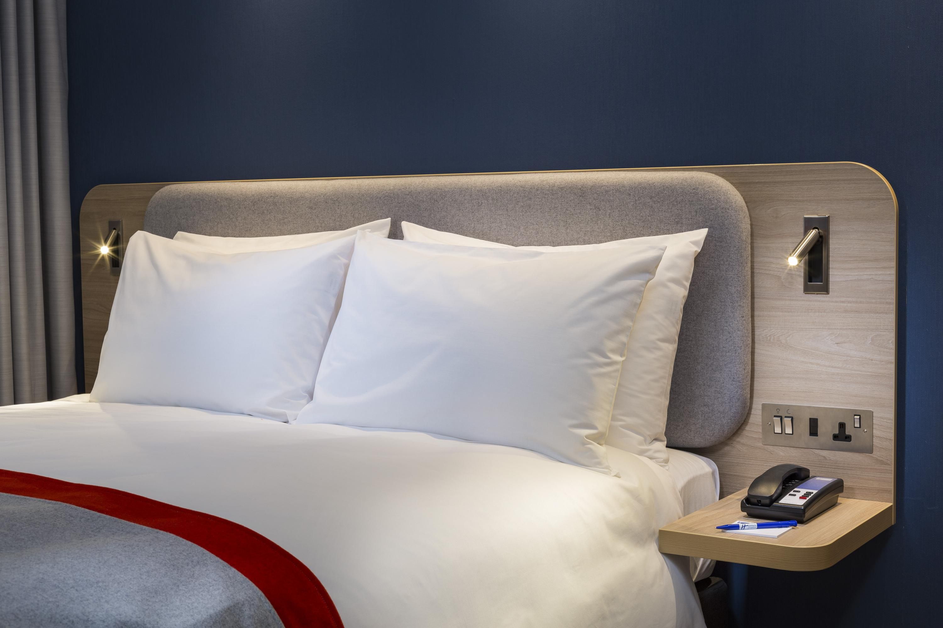 Holiday Inn Express London Heathrow T4 - Hounslow