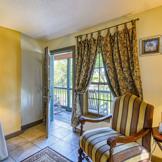 Living room view of St George Inn