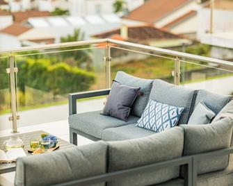 The Islet Retreat - Vila Franca do Campo - Salon