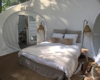 Les Bulles de Bordeaux - Sallebœuf - Habitación